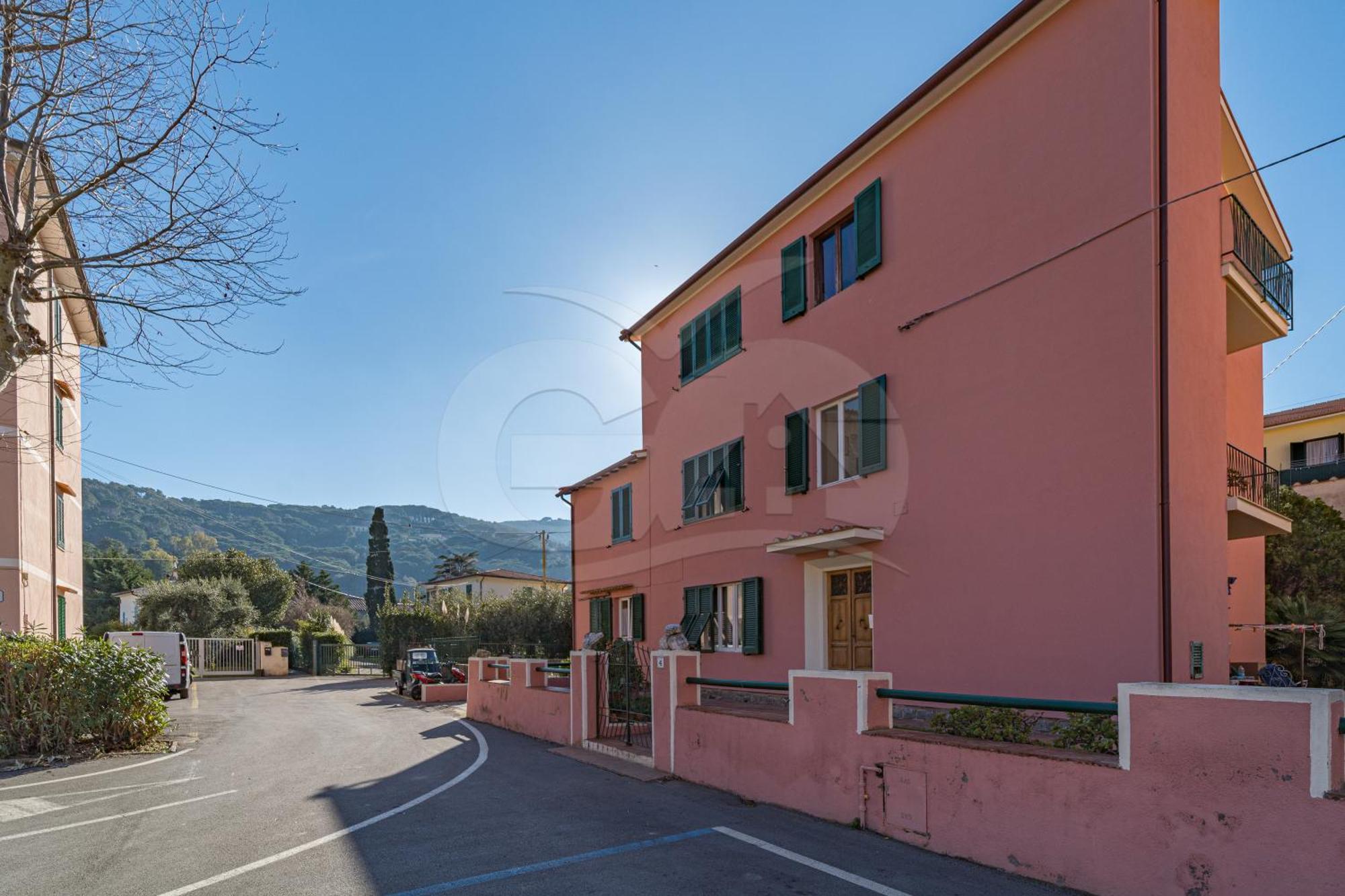 La Piazzetta Di Marciana Marina - Goelba Apartment Exterior photo
